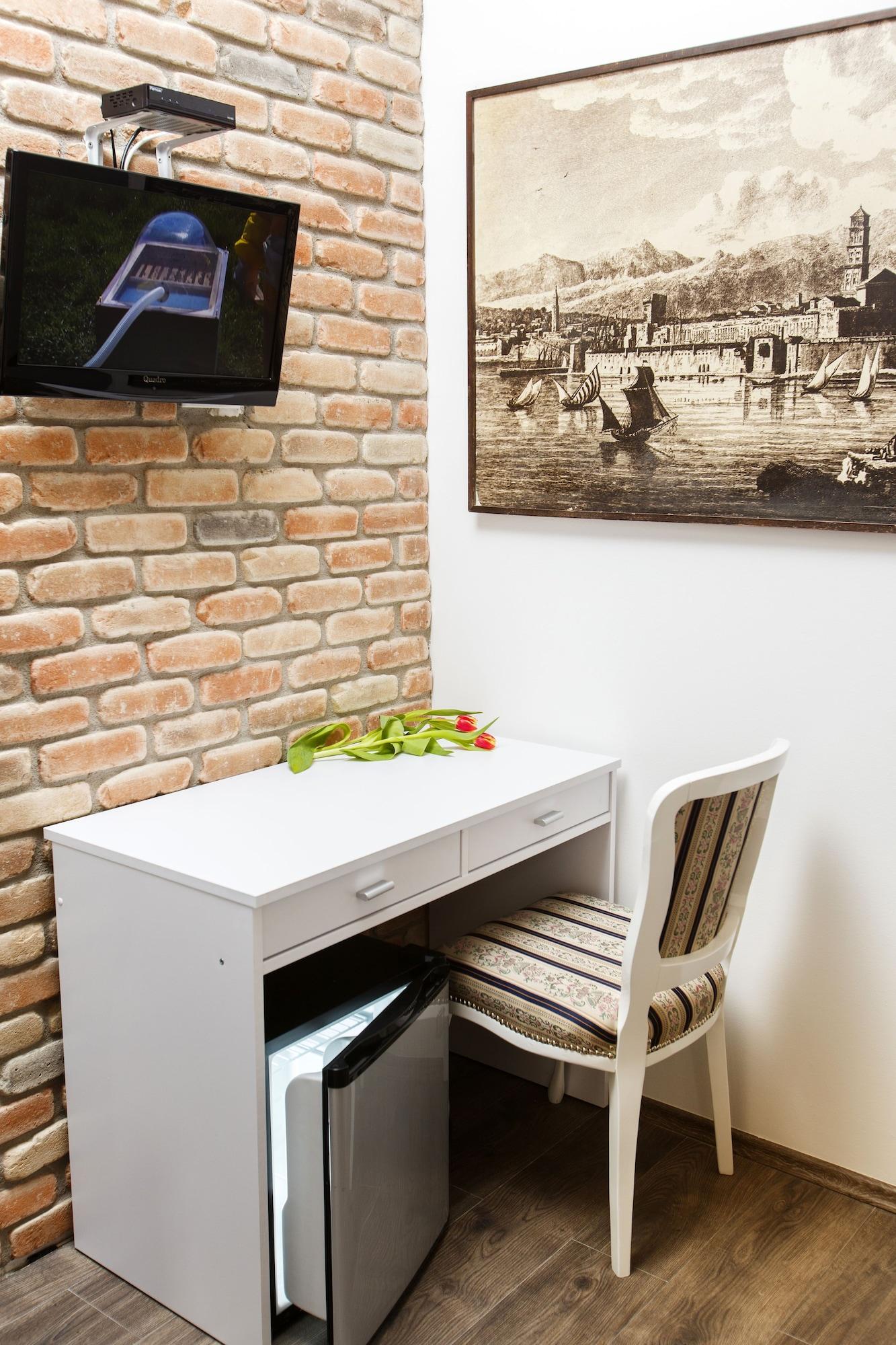 Prior Suites Split Extérieur photo