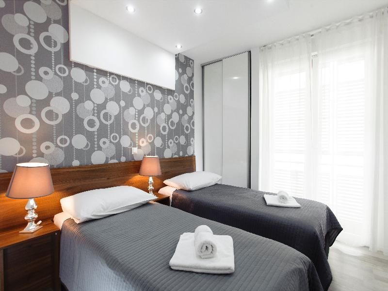 Prior Suites Split Extérieur photo