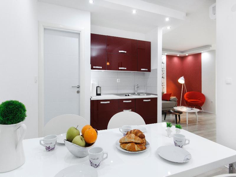 Prior Suites Split Extérieur photo